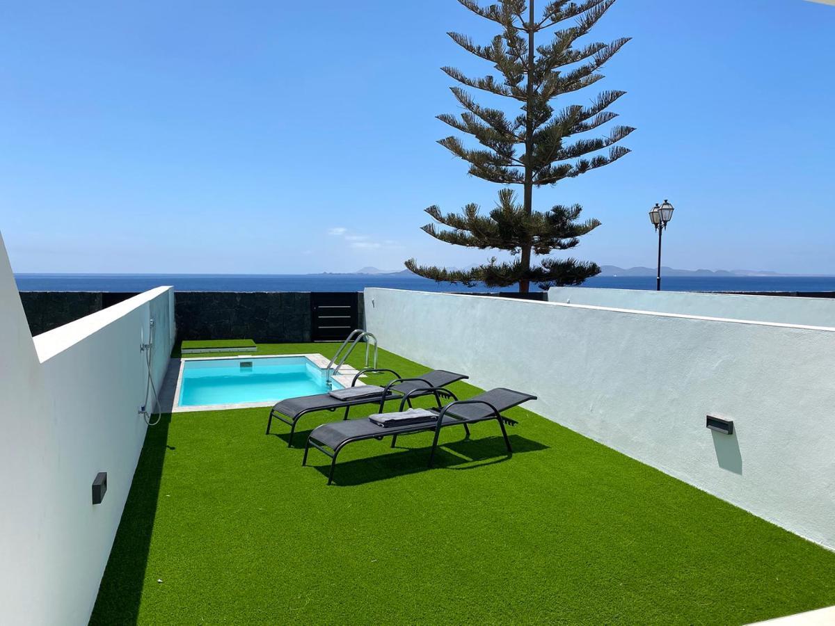 Marina Suites 7 Playa Blanca  Esterno foto
